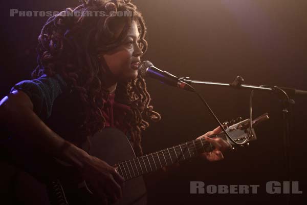 VALERIE JUNE - 2012-11-12 - PARIS - La Maroquinerie - 